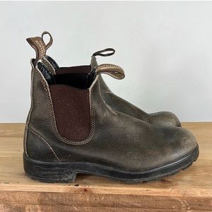 Blundstone smooth brown leather classic double tab pull on boots size 6.5